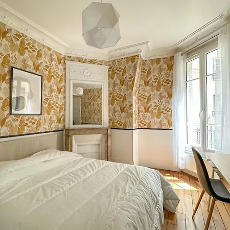 3-bedroom 15 In The Heart Of Trendy Cafés Appartamento *