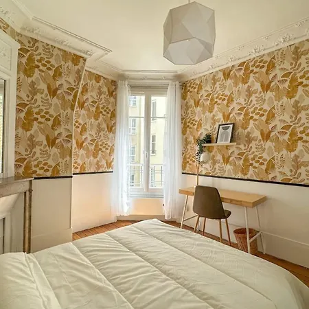 Appartamento 3-bedroom 15 In The Heart Of Trendy Cafés Parigi