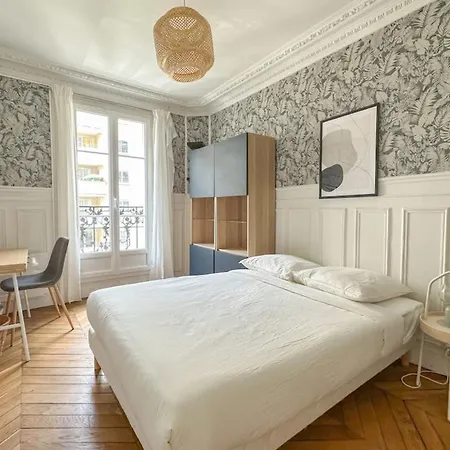 3-bedroom 15 In The Heart Of Trendy Cafés * Parigi