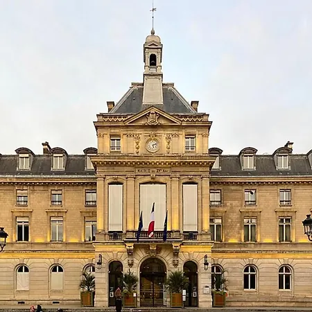 3-bedroom 15 In The Heart Of Trendy Cafés Appartamento