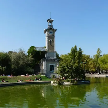 3-bedroom 15 In The Heart Of Trendy Cafés Appartamento