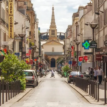 3-bedroom 15 In The Heart Of Trendy Cafés Appartamento Parigi