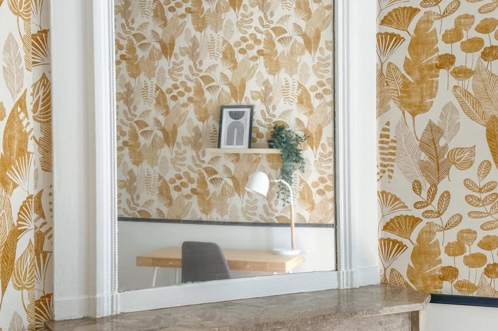 Apartment 3-bedroom 15 In The Heart Of Trendy Cafes Paris