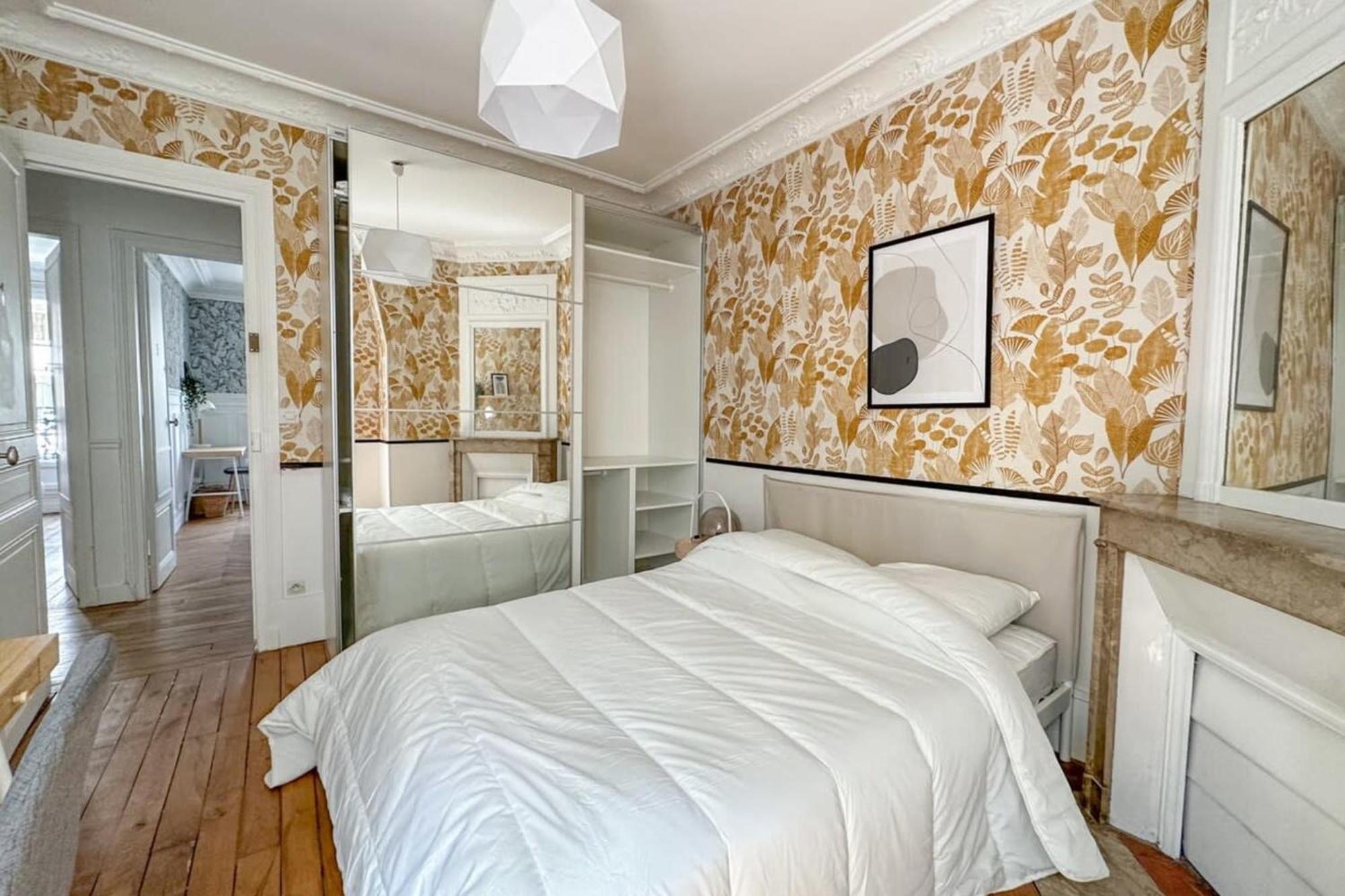 Apartment 3-bedroom 15 In The Heart Of Trendy Cafes